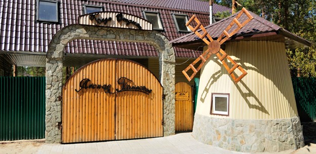 Фотография базы отдыха Лесное поместье