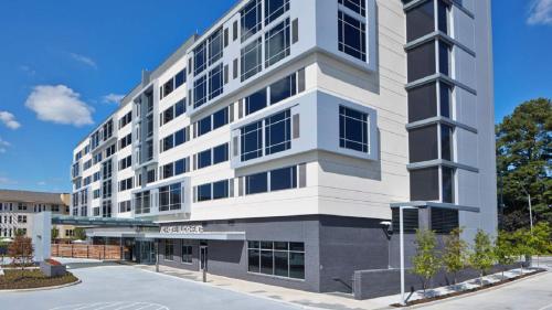 Фотография гостиницы AC Hotel by Marriott Atlanta Buckhead at Phipps Plaza