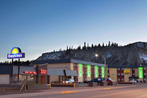 Фотография гостиницы Days Inn by Wyndham Whitehorse