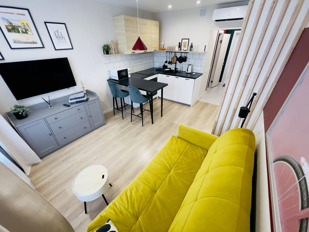 Фотография квартиры Квартира Сходненская 8 студия Крокус