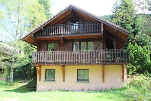 Фотография гостевого дома LE RENNE Chalet en bois