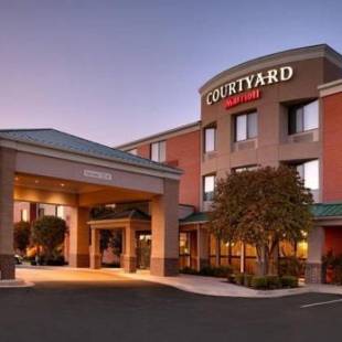 Фотографии гостиницы 
            Courtyard by Marriott Kansas City Shawnee