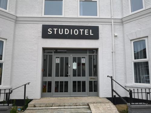 Фотография гостиницы OYO Studiotel Great Yarmouth