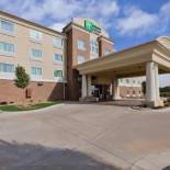 Фотография гостиницы Holiday Inn Express Hotel & Suites Salina, an IHG Hotel