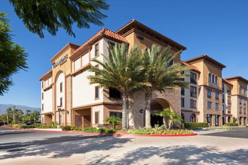 Фотография гостиницы Four Points by Sheraton, Ontario-Rancho Cucamonga