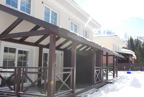 Фотографии гостевого дома
Таунхаус Киссолово