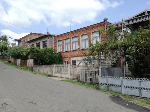 Фотографии мини отеля
Manana's sweet home in Senaki