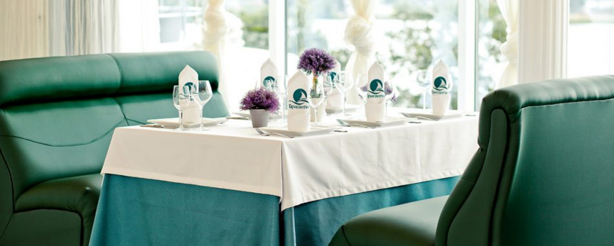 Фотографии банкетного зала Бригантина