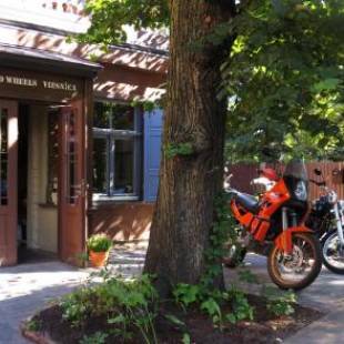 Фотографии гостиницы
Two Wheels