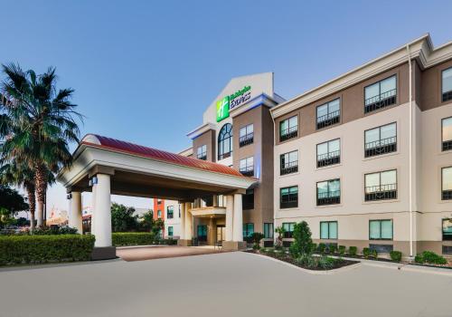Фотография гостиницы Holiday Inn Express Northwest near Sea World, an IHG Hotel