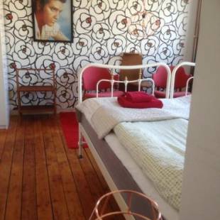 Фотографии гостевого дома
Sveriges minsta Hotell! Hôtel Gruyère