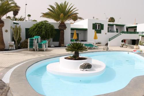 Фотография базы отдыха Bungalows Velázquez