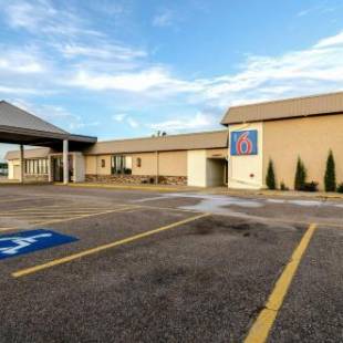 Фотографии гостиницы
Motel 6-York, NE