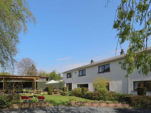 Фотография гостевого дома Pleasant Holiday Home in Montleban with Sauna