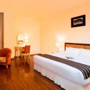 Фотографии гостиницы 
            Sunrise Nha Trang Beach Hotel & Spa