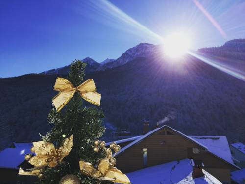 Фотографии гостевого дома 
            ПолянаГор