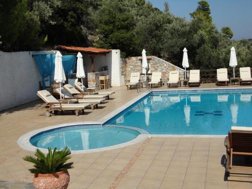 Фотография апарт отеля Skiathos Garden Cottages