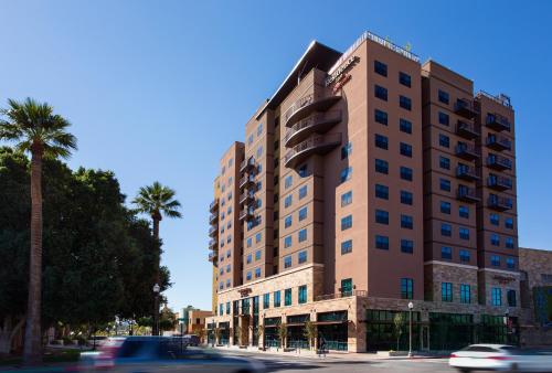 Фотография гостиницы Residence Inn by Marriott Tempe Downtown/University