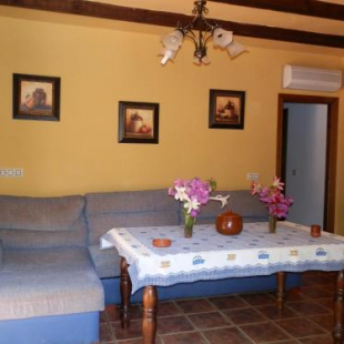 Фотография гостевого дома Casa Arroyomolinos-Planta Superior