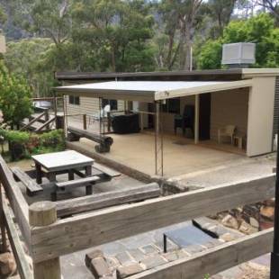 Фотографии гостевого дома 
            Huntinaddi Lodge