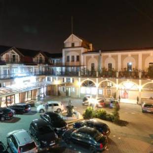 Фотографии гостиницы 
            Hotel Apollo - Central