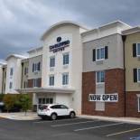 Фотография гостиницы Candlewood Suites Columbus-Northeast, an IHG Hotel
