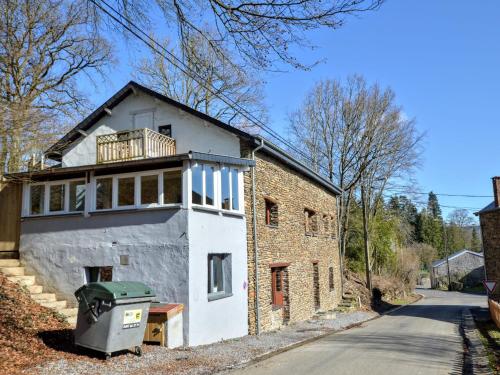 Фотографии гостевого дома 
            Modern Holiday Home with Jacuzzi and Sauna in Ardennes