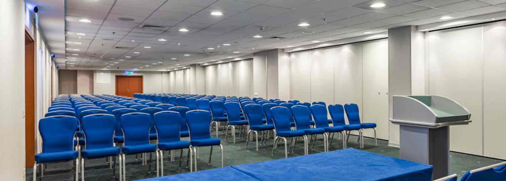 Фотография конференц-зала Амур