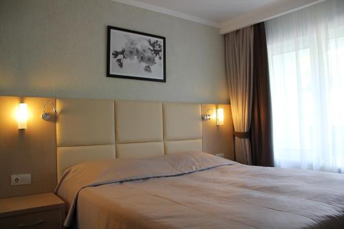 Фотография номера гостиницы АМАКС Курорт Орбита