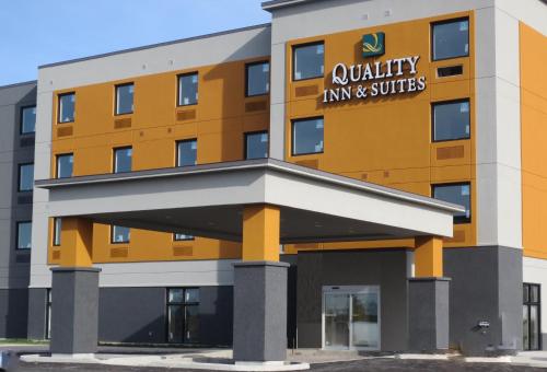 Фотография гостиницы Quality Inn & Suites Kingston