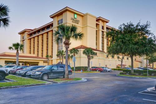 Фотография гостиницы Embassy Suites Orlando - North