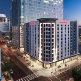 Фотографии гостиницы
Hampton Inn & Suites Phoenix Downtown