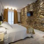 Фотография гостевого дома Pensión Boutique Caravan Cinema