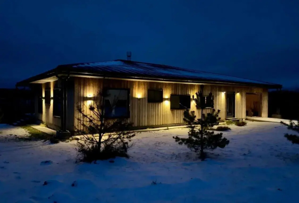 Фотография Коттеджа Частный дом Дом на берегу реки