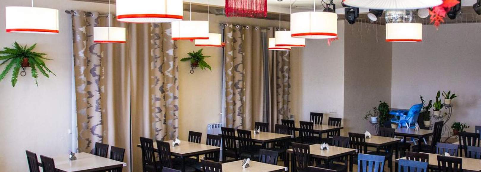 Фотография банкетного зала Сутэро