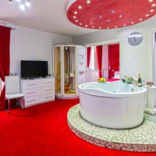 Фотографии мини отеля
Covo Degli Angioini