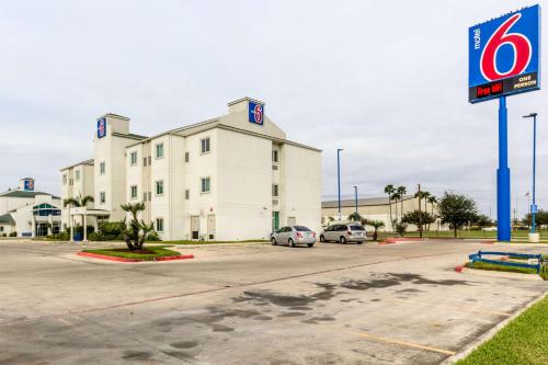 Фотография гостиницы Motel 6-Pharr, TX