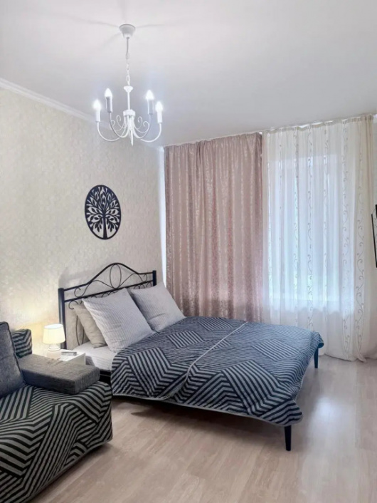 Фотографии квартиры 
            Квартира ЖК Самолет Дружбы 1/1