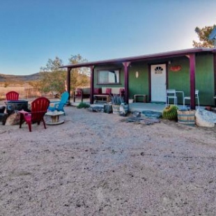 Фотография гостевого дома Starfire Relaxation Retreat