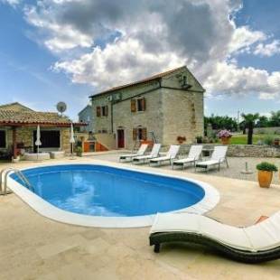 Фотографии гостевого дома
Villa Smolica