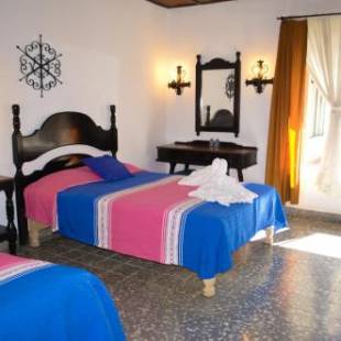 Фотографии гостиницы 
            Hotel Villa de Flores