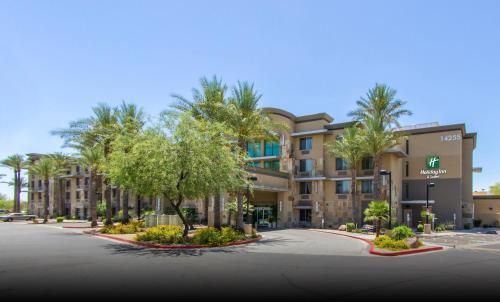 Фотография гостиницы Holiday Inn Scottsdale North- Airpark, an IHG Hotel