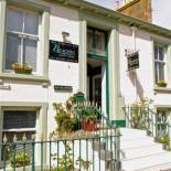 Фотография гостевого дома Beaches