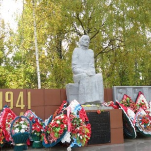 Фотография достопримечательности Мемориал Скорбящая Мать