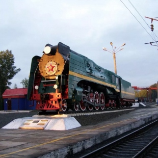 Фотография памятника Памятник Паровозу П36-0091 