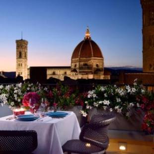 Фотографии гостиницы 
            San Firenze Suites & Spa