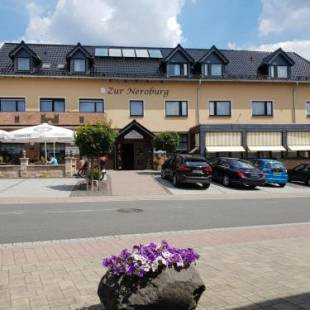 Фотографии гостиницы 
            Hotel Restaurant Zur Neroburg