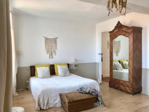 Фотография мини отеля Le Logis Blanc b&b