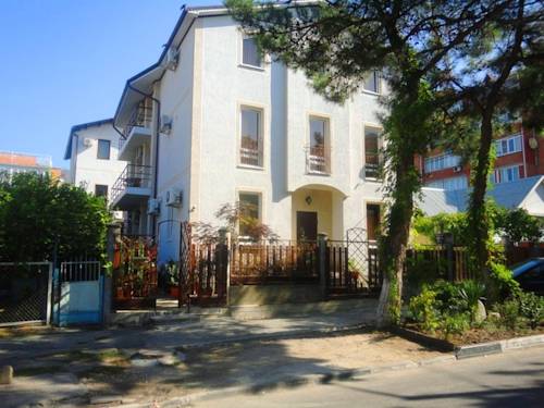 Фотографии гостевого дома
Лорис