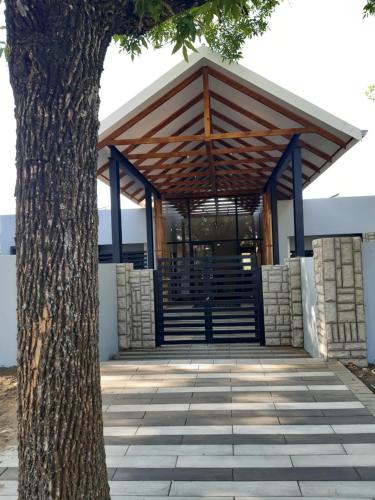 Фотография гостевого дома The Hank Guesthouse ta SHD